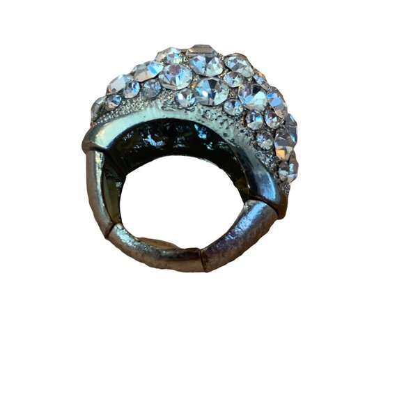 🍒 2/$20 🍒 Large 1" Adjustable Silver Cocktail Ring with Rhinestones - Picture 3 of 4